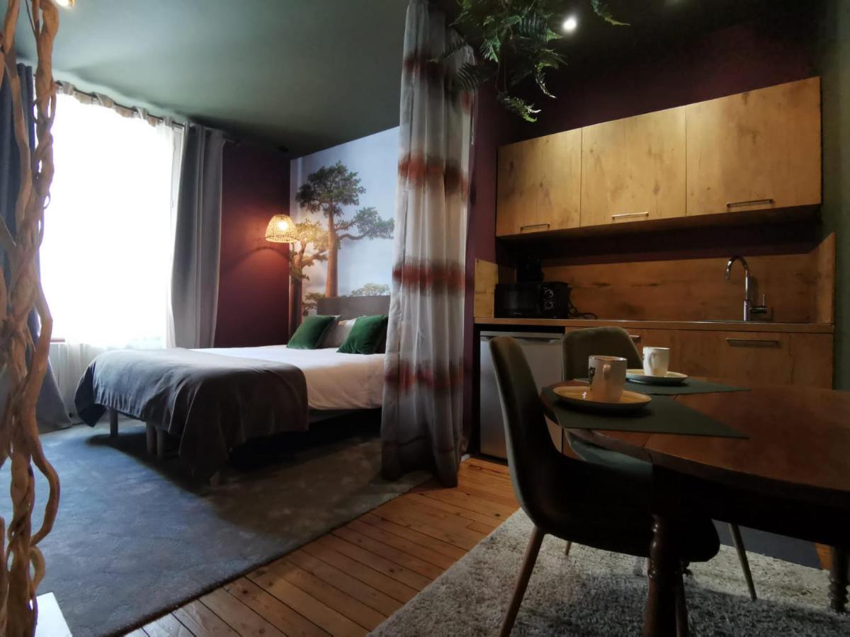 La Maison Saint Louis Cholet Esterno foto